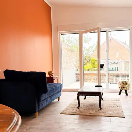 Grands Complets Avec Leurs Cuisines Toutes Equipees Jusqu'a 72m2 Apartment *