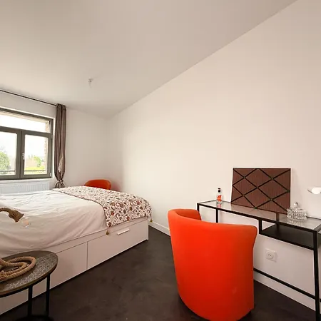 Grands Complets Avec Leurs Cuisines Toutes Equipees Jusqu'a 72m2 Apartment Sin-le-Noble