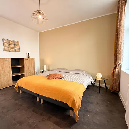 Grands Complets Avec Leurs Cuisines Toutes Equipees Jusqu'a 72m2 *