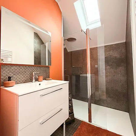 Grands Complets Avec Leurs Cuisines Toutes Equipees Jusqu'a 72m2 Apartment Sin-le-Noble