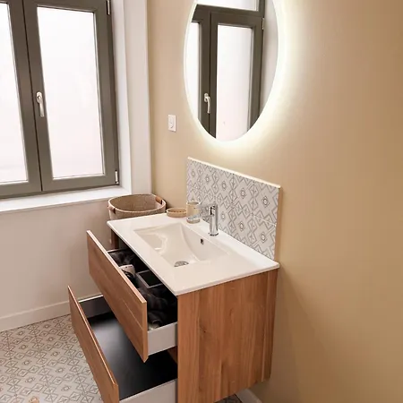 Apartment Grands Complets Avec Leurs Cuisines Toutes Equipees Jusqu'a 72m2